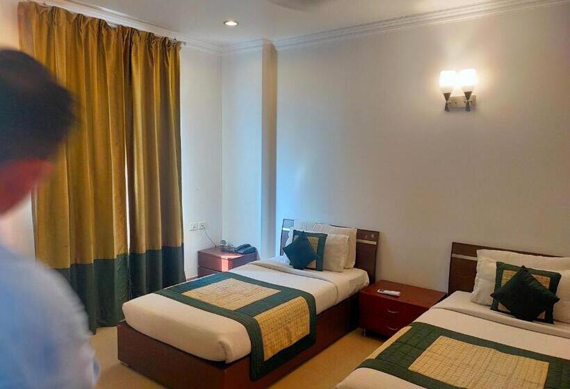 חדר סופריור נוף לעיר, Amisa Golf Course Road Mg Road