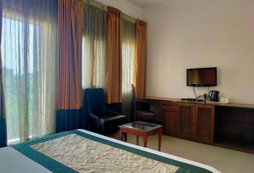 חדר סופריור נוף לעיר, Amisa Golf Course Road Mg Road