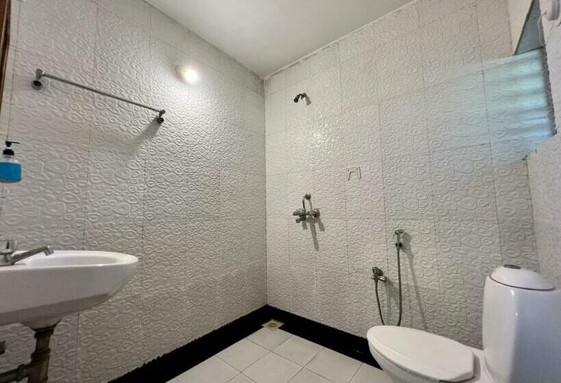 חדר דלוקס, Baga Beach Myron