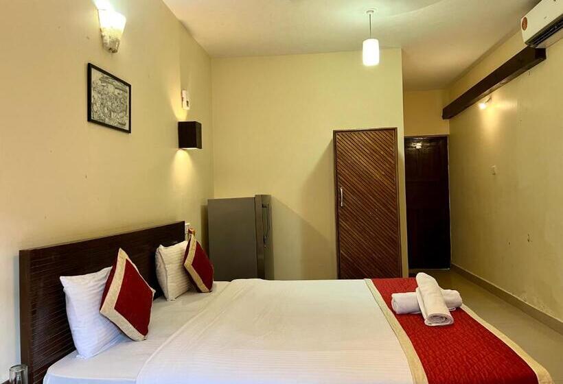 חדר דלוקס, Baga Beach Myron