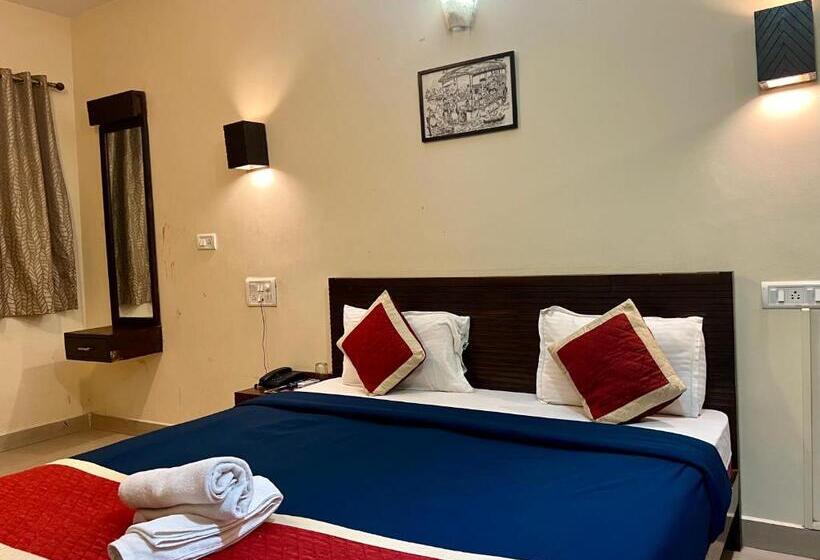 חדר דלוקס, Baga Beach Myron