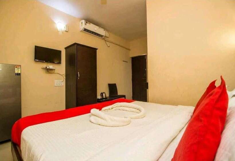 חדר דלוקס, Baga Beach Myron