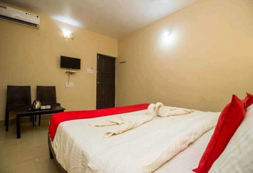 חדר דלוקס, Baga Beach Myron