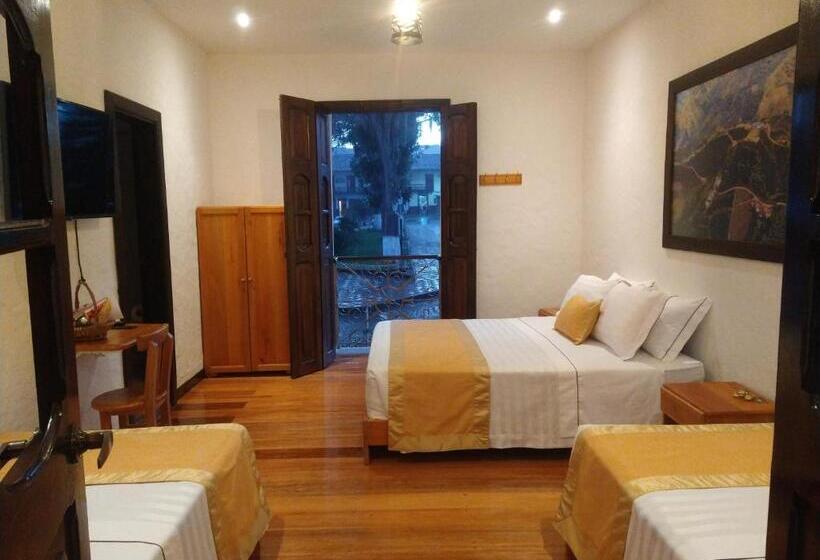 غرفة قياسية ثلاثية, Boutique La Leyenda 1860