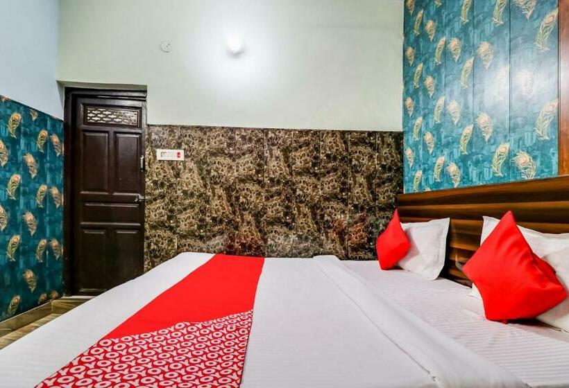 غرفة كلاسيكية ثلاثية, Oyo 84929 Omax Guest House
