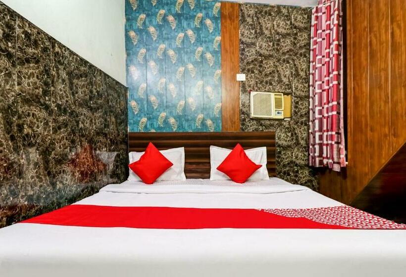 غرفة كلاسيكية ثلاثية, Oyo 84929 Omax Guest House