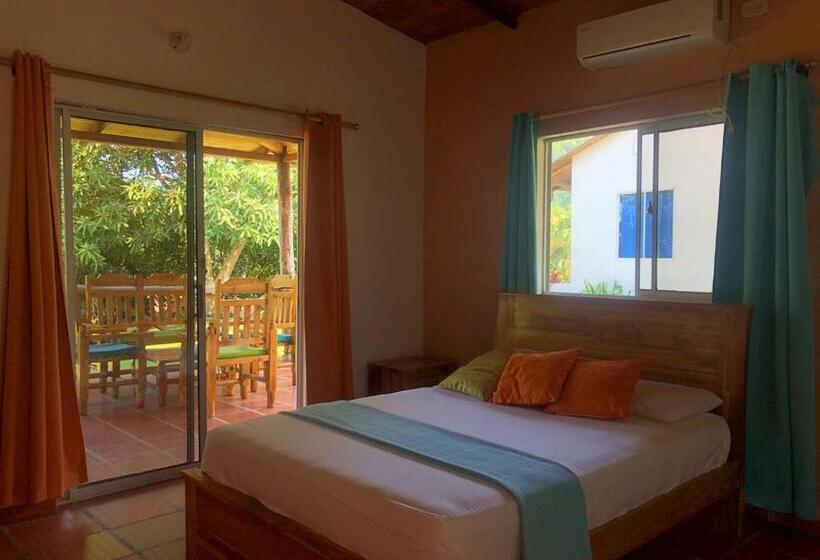 اتاق خانوادگی, Zakú