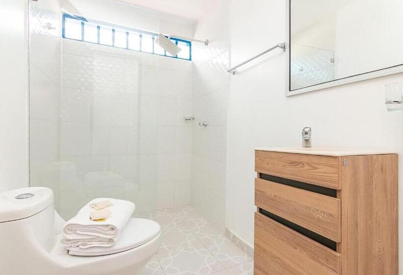 Номер Deluxe, Casa Flor Hostel & Drinks