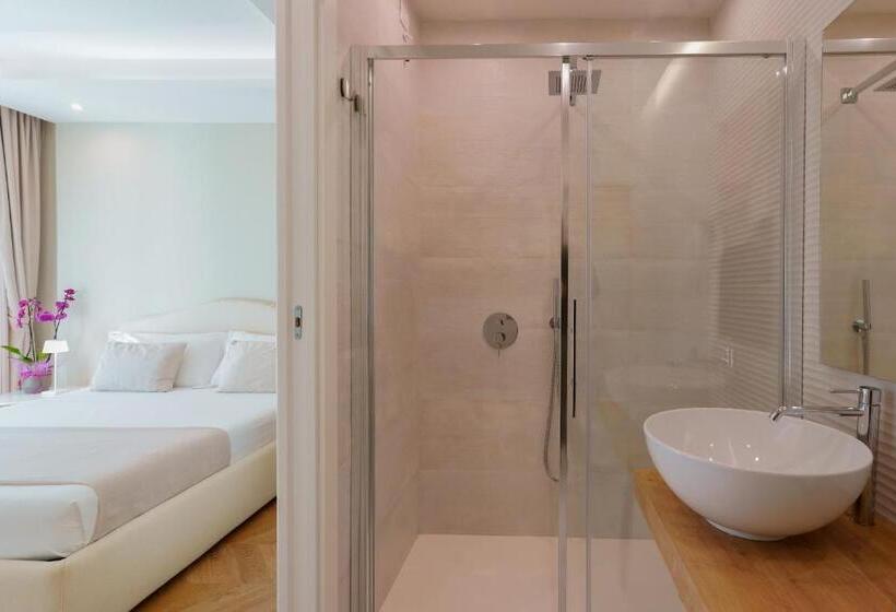 Quarto Superior, Télos Rooms