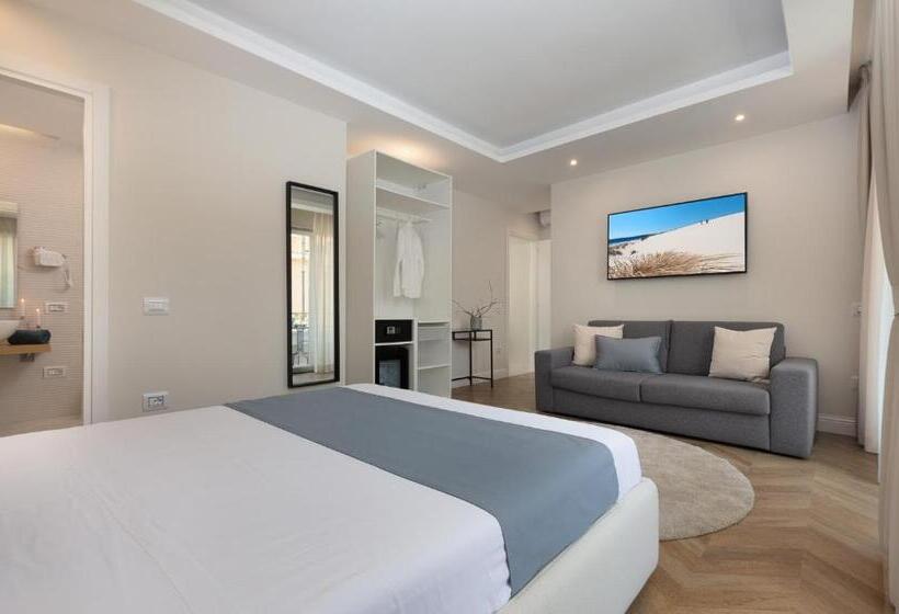 اتاق استاندارد چهار تخته, Télos Rooms