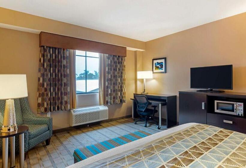 חדר דחוקס עם מיטת קינג, Best Western Plus Miami Executive Airport Hotel And Suites