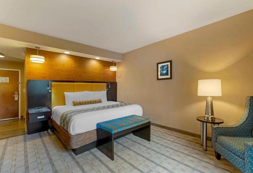 キングサイズベッドのデラックスルーム, Best Western Plus Miami Executive Airport Hotel And Suites