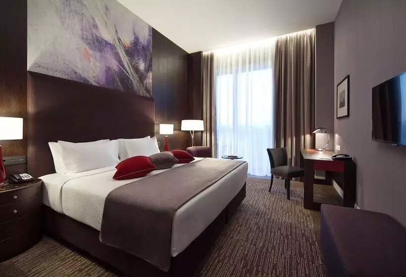 ダブルベッドスタンダードルーム, Doubletree By Hilton Hotel Moscow   Marina