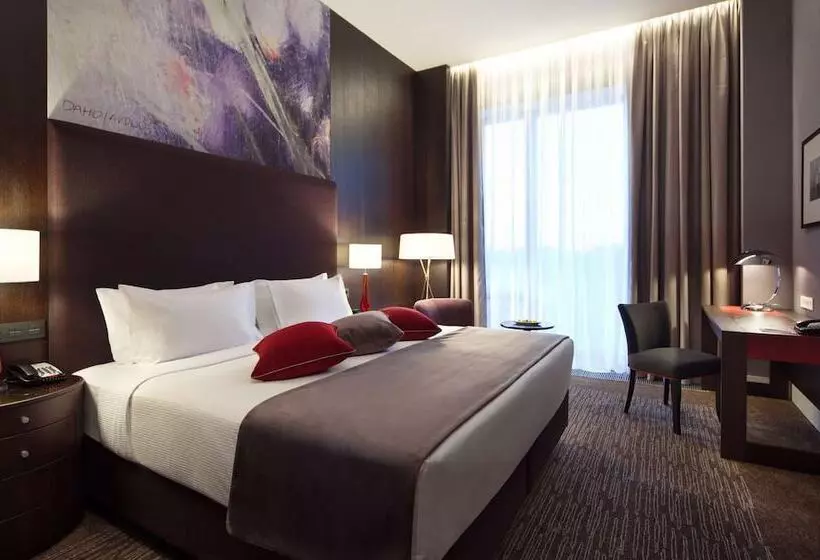 ダブルベッドスタンダードルーム, Doubletree By Hilton Hotel Moscow   Marina