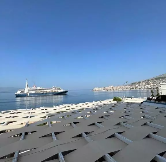 Triple Room Sea View, Erdano