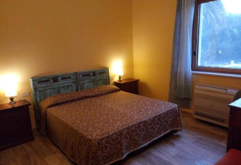 غرفة قياسية, Villa Campana