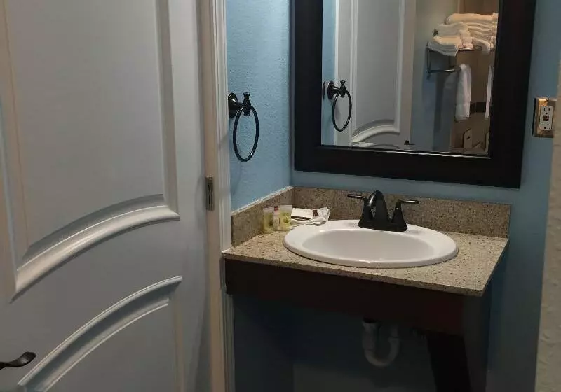 スタンダードルーム, Hampton Inn Niagara Falls/blvd