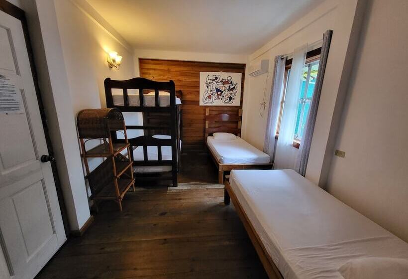 اتاق استاندارد چهار تخته, Olas