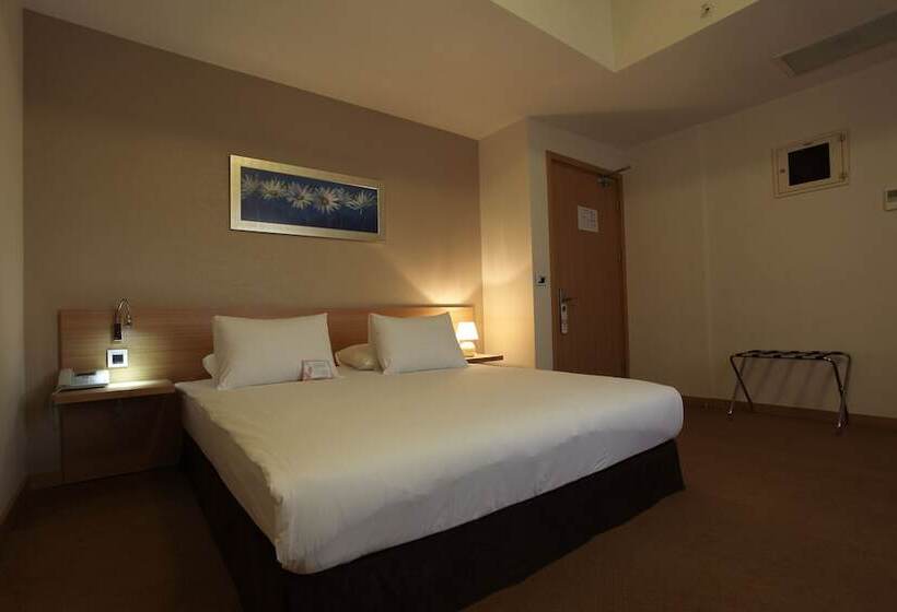 غرفة قياسية, Orucoglu Oreko