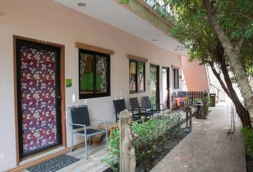 اتاق استاندارد, Ploykhumthong Boutique Resort