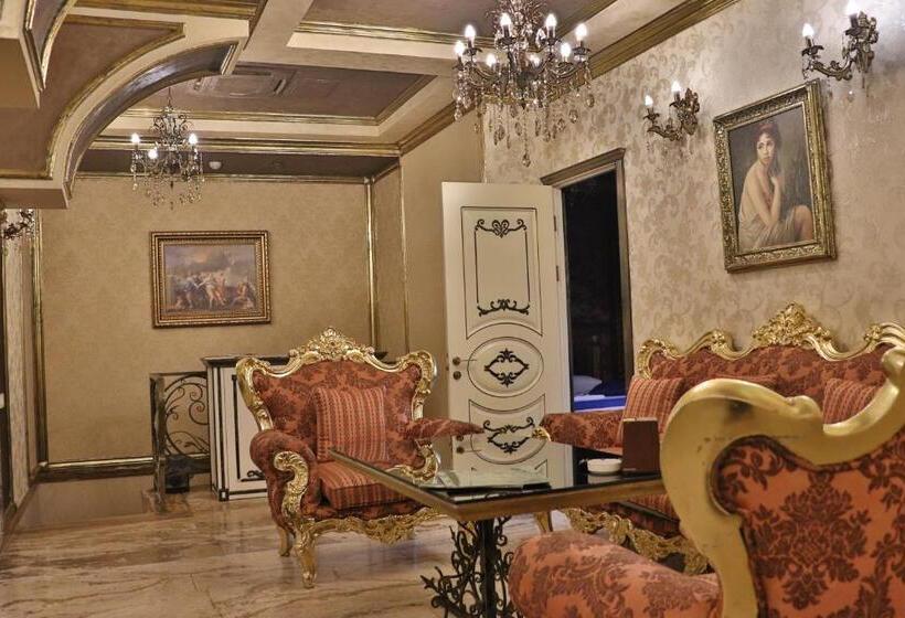 수피리어 스위트, Roma & Tours