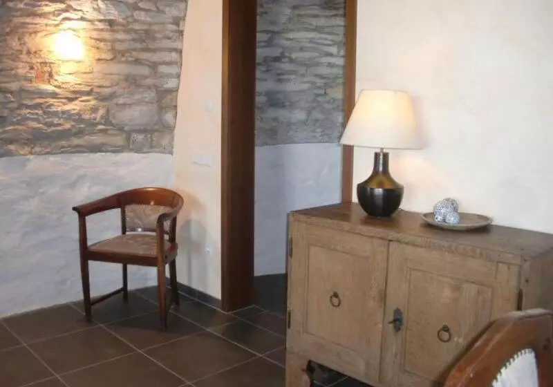 スタンダードスタジオ, Spitze Warte