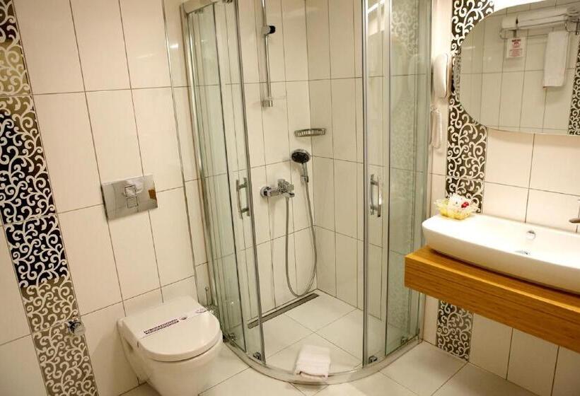 اتاق لوکس یک تخته, Sultan Hotel Restaurant Bistro