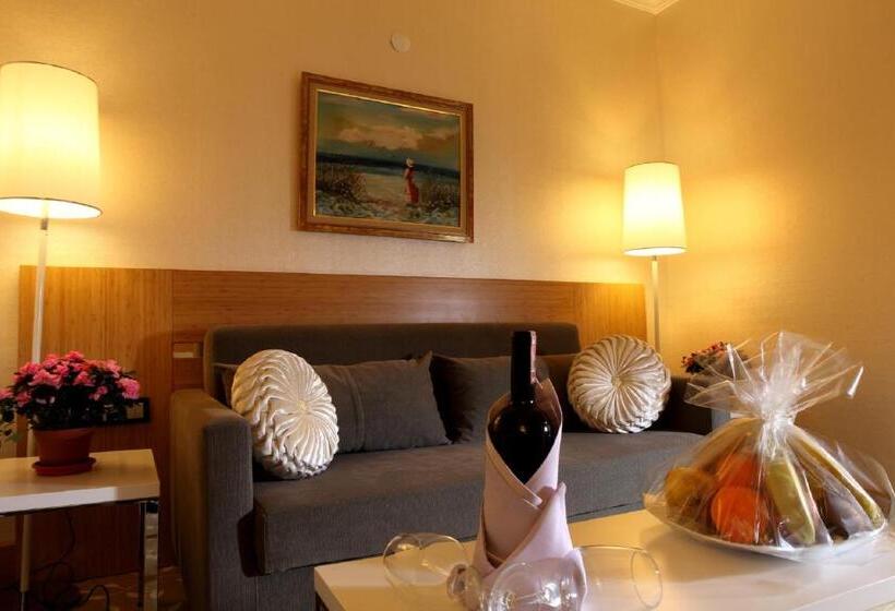 سوییت لوکس, Sultan Hotel Restaurant Bistro