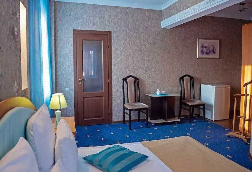 اتاق استاندارد, Zhuravli Park