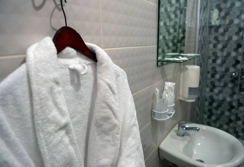 Номер Economy, Zhuravli Park
