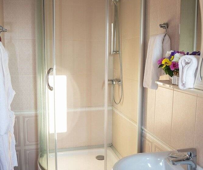 سوییت, Zhuravli Park