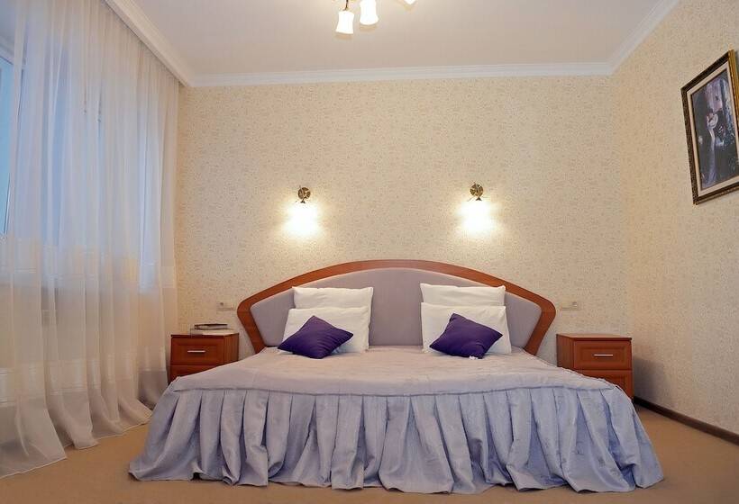 Апартаменты 2 Спальни, Zhuravli Park
