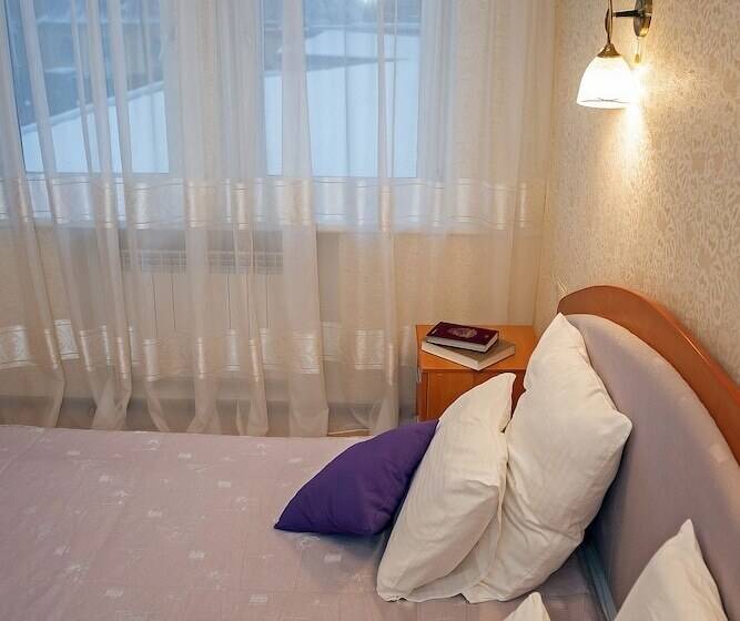 آپارتمان 2 خوابه, Zhuravli Park