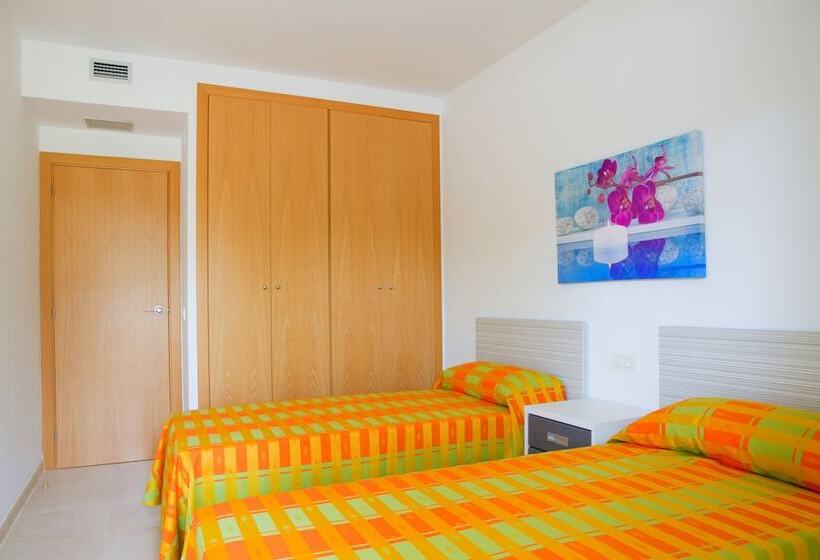 Апартаменты 2 Спальни, Rentalmar Paradise Families Only Con Parking