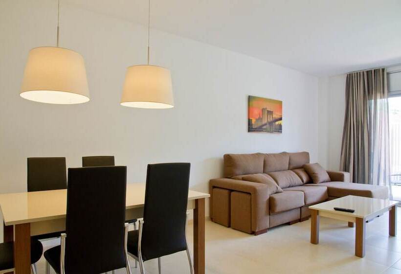 Апартаменты 2 Спальни, Rentalmar Paradise Families Only Con Parking