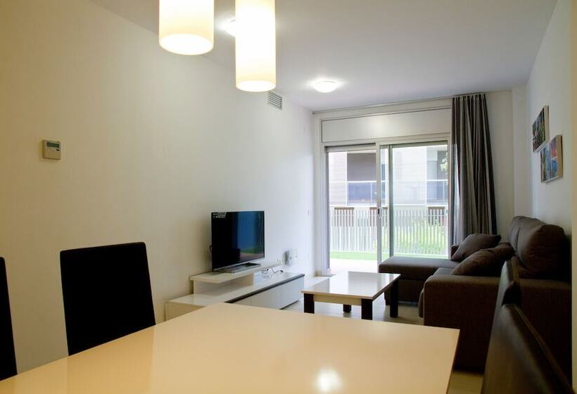 Апартаменты 2 Спальни, Rentalmar Paradise Families Only Con Parking