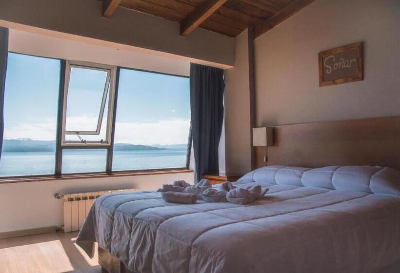 اتاق استاندارد با چشم‌انداز دریاچه, Tangoinn Hostel Downtown