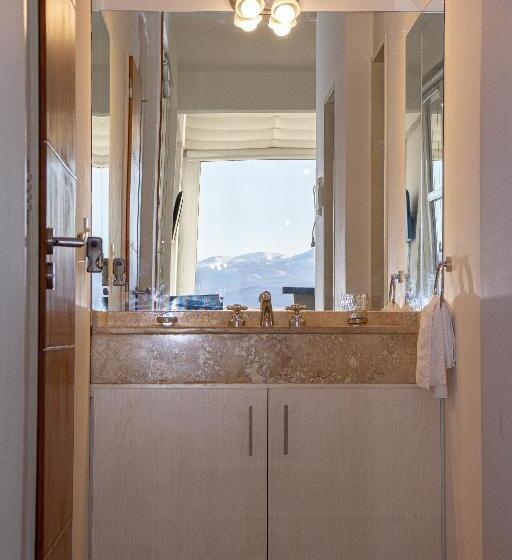 آپارتمان لوکس 1 خوابه, Tangoinn Hostel Downtown