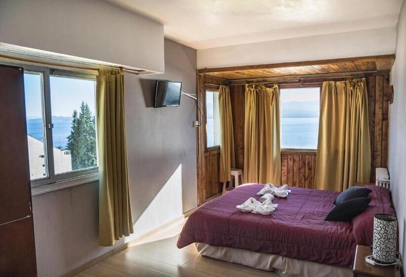 اتاق خانوادگی, Tangoinn Hostel Downtown