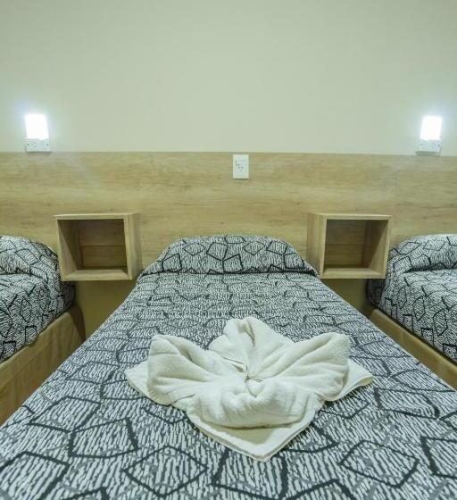 تختخواب در اتاق مشترک, Tangoinn Hostel Downtown