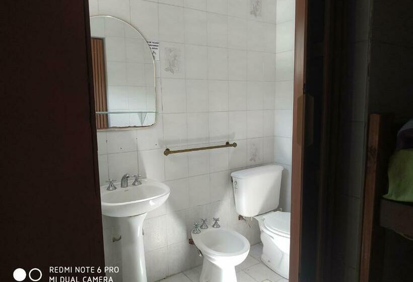 Habitación Familiar, Danes