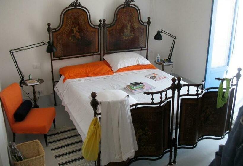 スタンダードルーム, B&b Al Salvatore Di Lipari