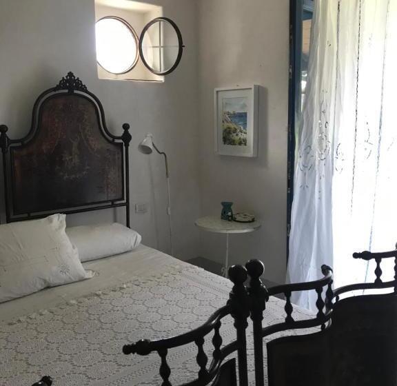 スタンダードルーム, B&b Al Salvatore Di Lipari