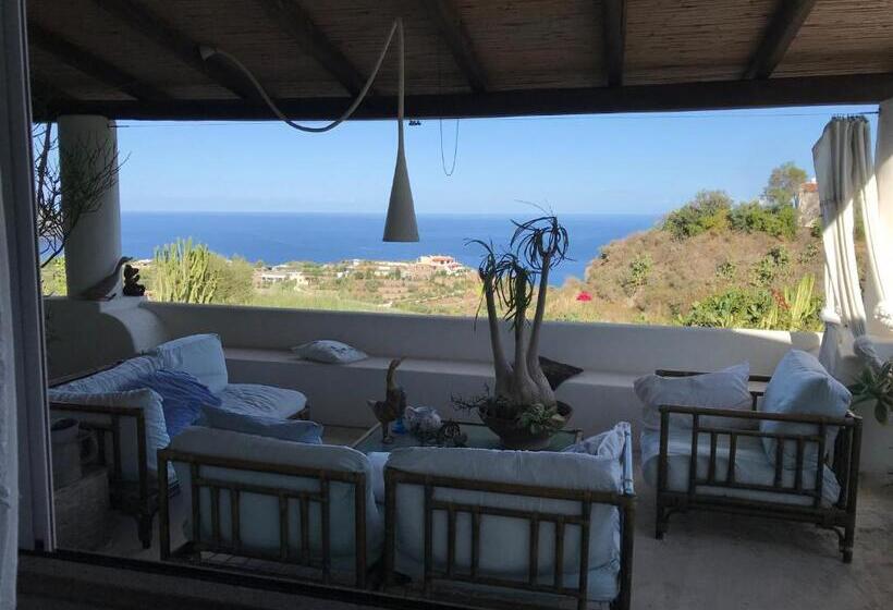 スタンダードルーム, B&b Al Salvatore Di Lipari