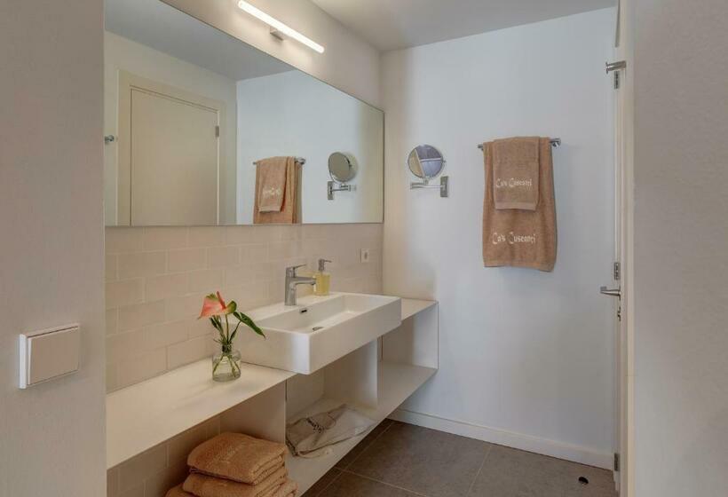 اتاق استاندارد با بالکن, Ca’s Cuscanti