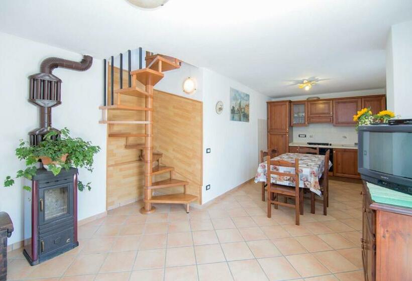 2间卧室的房子, Uliveto