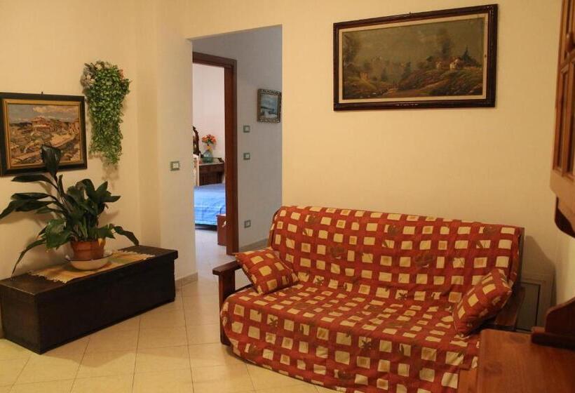 2间卧室的房子, Uliveto