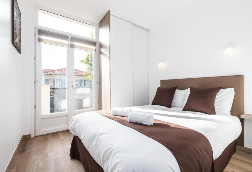 شقة غرفة واحدة, Sleep In Antibes City Port