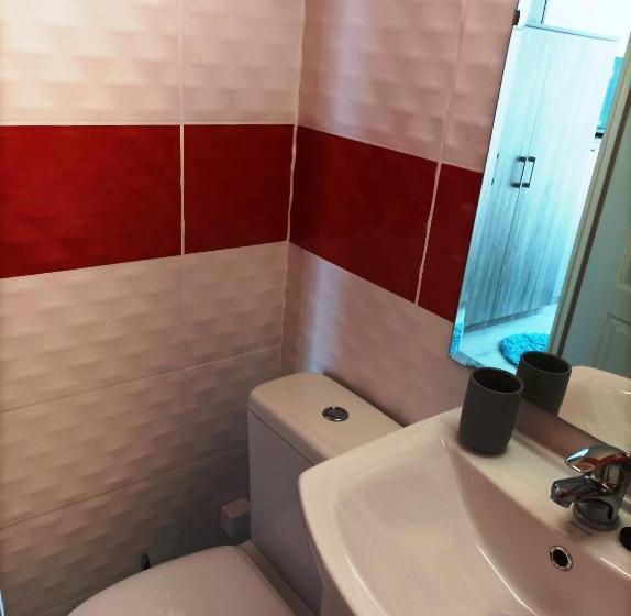 1 Bedroom Apartment Lake View, Sunrise Apartman