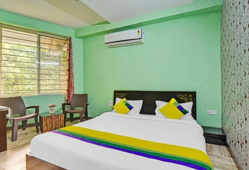 Habitació Deluxe, Fabhotel Krishna Heights